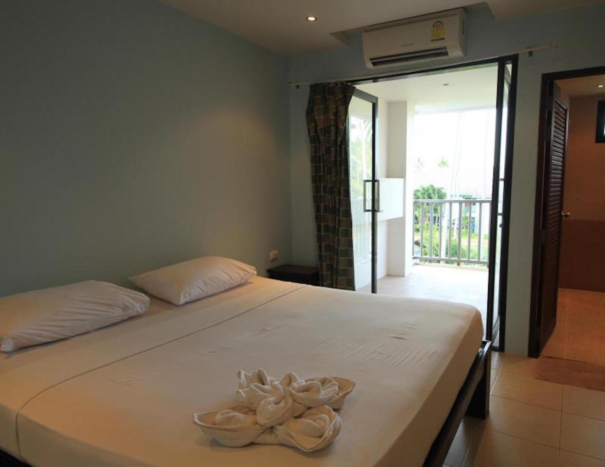 Hotel Superpro Samui à Chaweng Extérieur photo